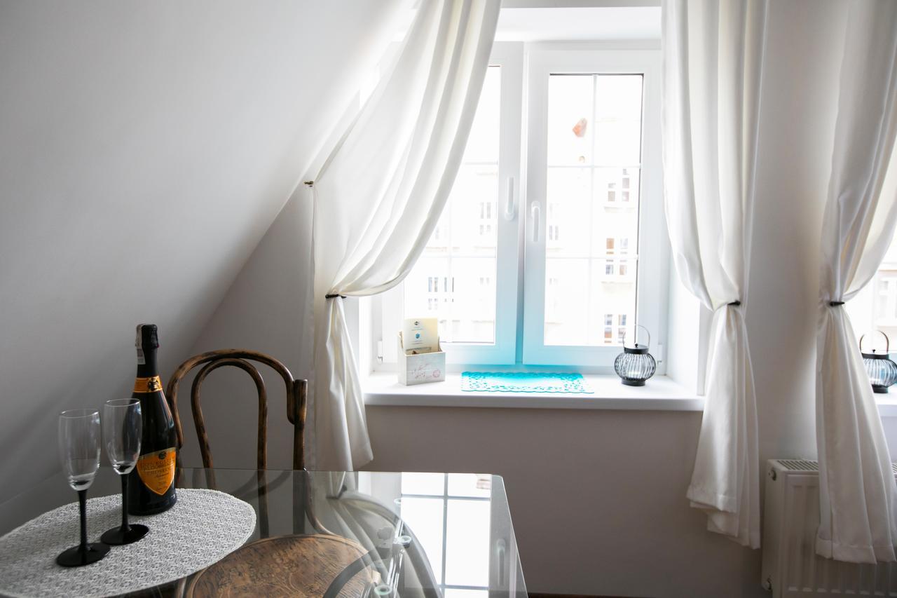 H&T Old Town Szeroka 77 Apartment Gdansk Exterior photo